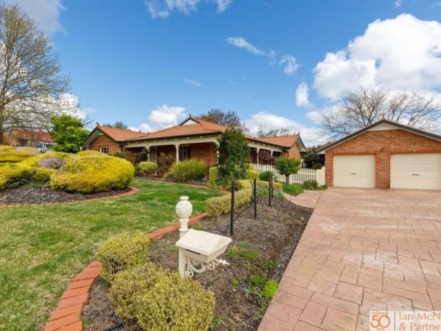 House for rent in Jerrabomberra, Queanbeyan