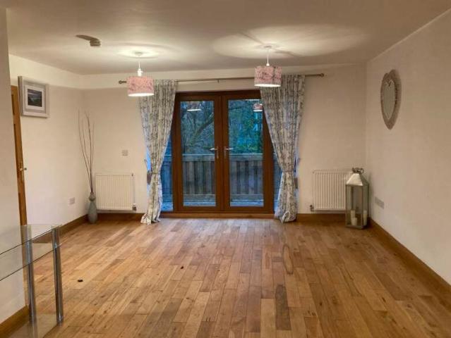 Room for rent in Llanrhidian Higher, Wales