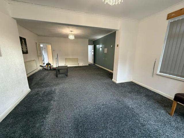 House for rent in Four Lane Ends, Blackburn