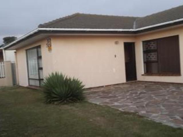House for rent in Goodwood, Western Cape