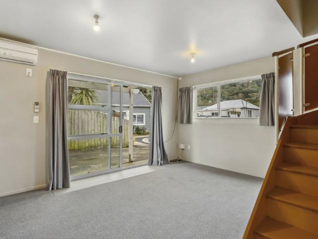 Apartment for rent in Otakou