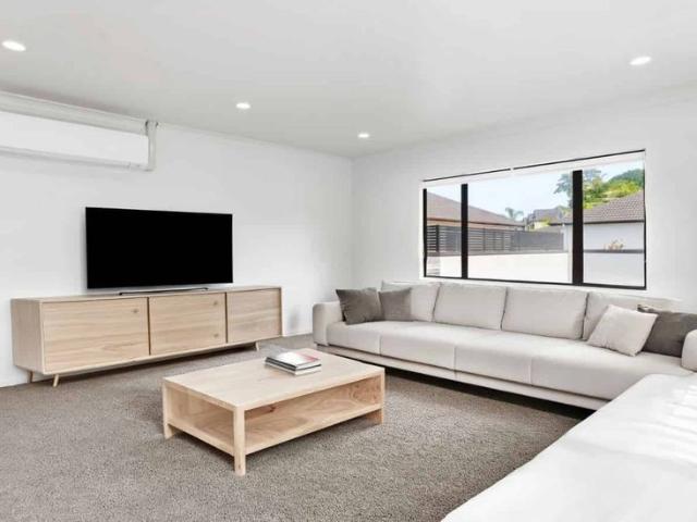 Townhouse for rent in Onehunga, Maungakiekie-Tāmaki