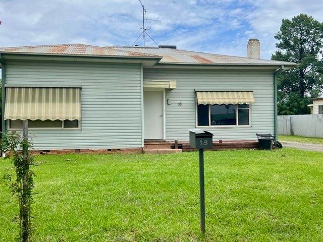 House for rent in Leeton, Leeton Shire Council