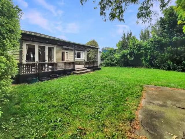 House for rent in Heathcote, Canterbury