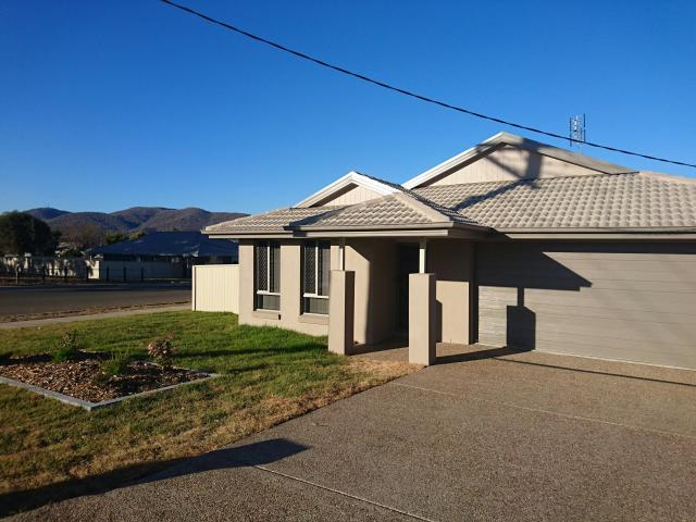 House for rent in Hillvue
