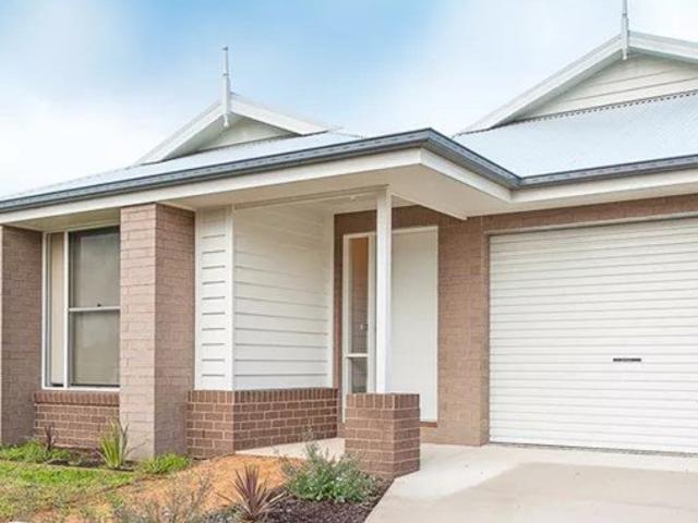 Duplex for rent in Albury, New South Wales