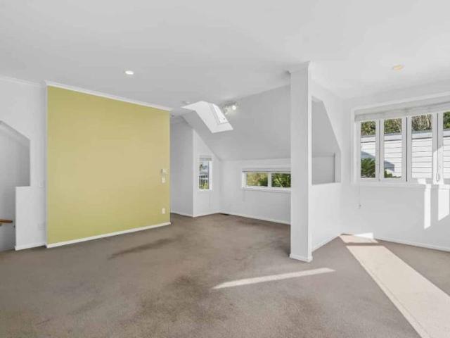 Townhouse for rent in Matata, Wellington