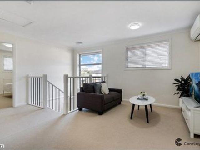 House for rent in Gregory Hills, Sydney