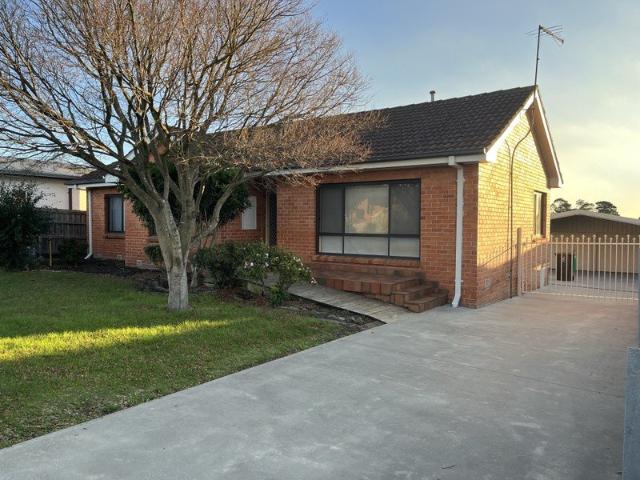 House for rent in Newborough, Victoria