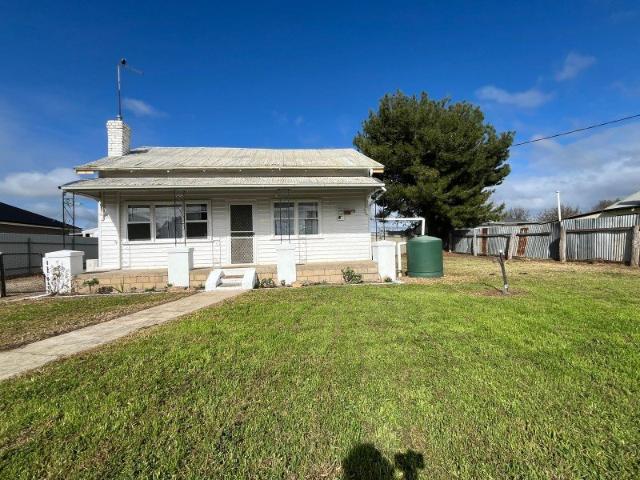 House for rent in Alma, Victoria