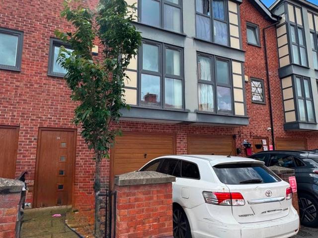 House for rent in Moss Side, Manchester