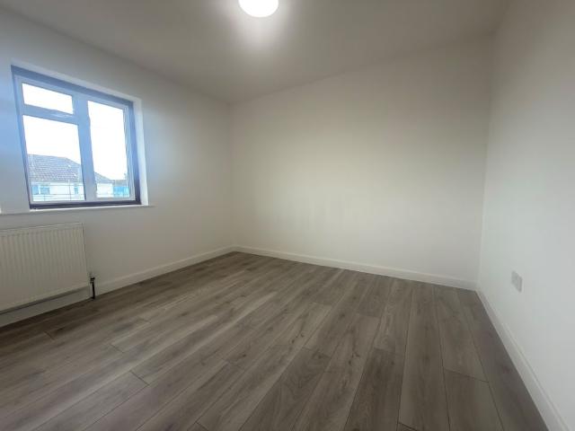 Room for rent in South Hornchurch, Greater London