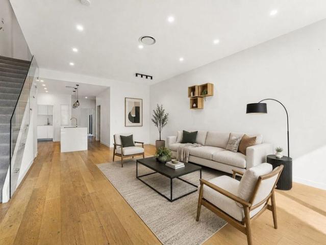 Townhouse for rent in Sutherland, New South Wales