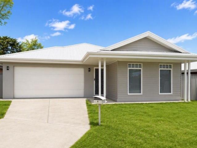 House for rent in Porepunkah, Victoria
