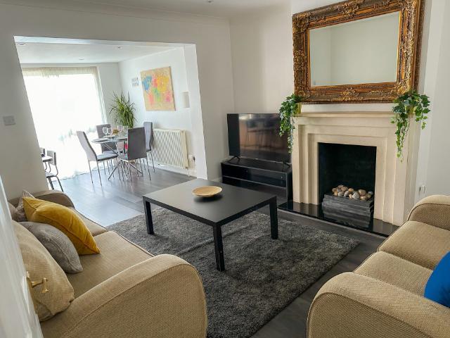 House for rent in Dollis Hill, Greater London
