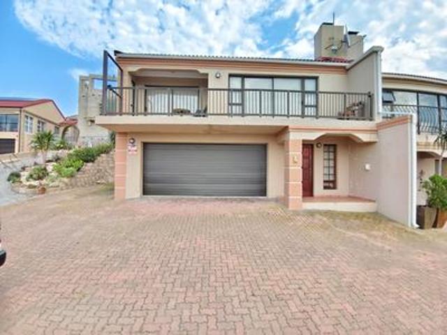 House for sale in Groot Brak Rivier, Western Cape