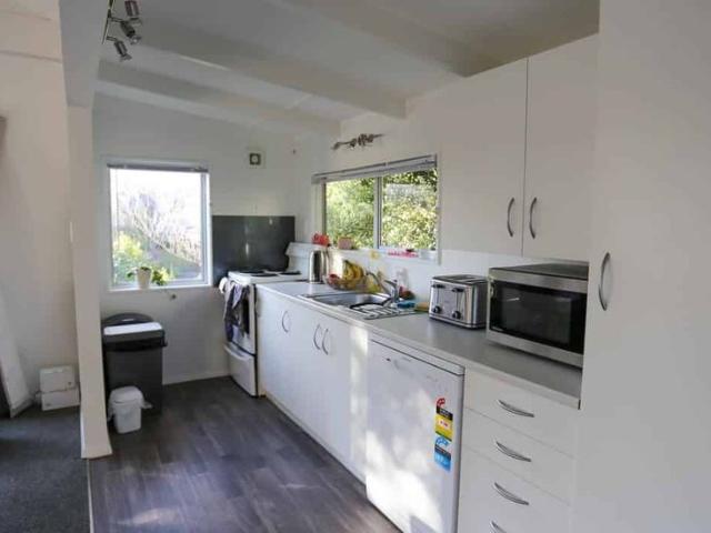 House for rent in Chaslands, Canterbury