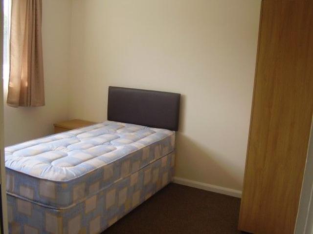 Room for rent in Northgate Village, Two Mills