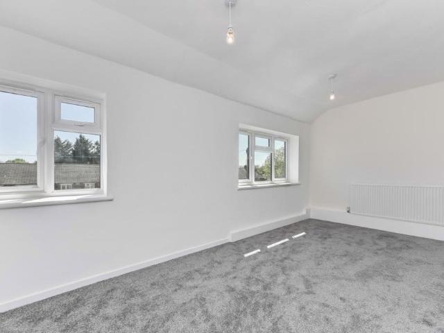 House for rent in Albany Park, Greater London