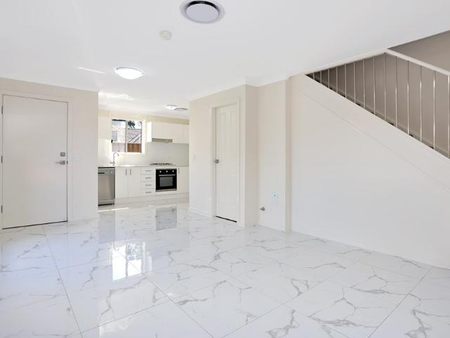 Townhouse for rent in Sydney, New South Wales