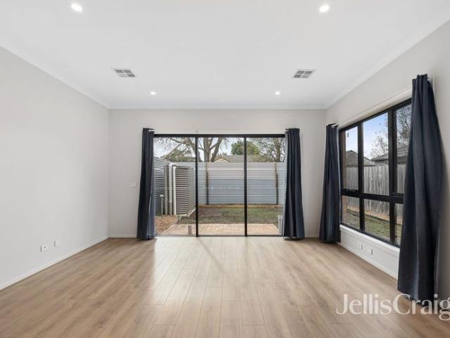 Townhouse for rent in Ivanhoe, Melbourne