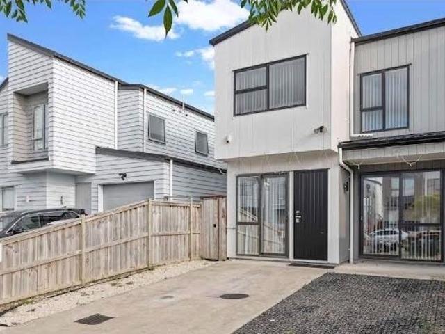 House for rent in Papakura