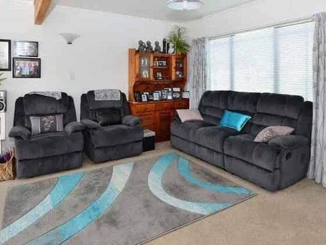 House for rent in Helensville, Rodney