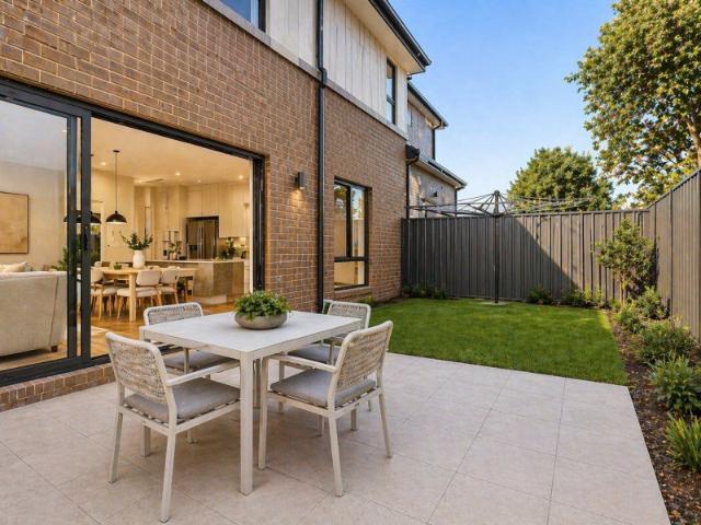 Cottage for sale in Sydney, New South Wales