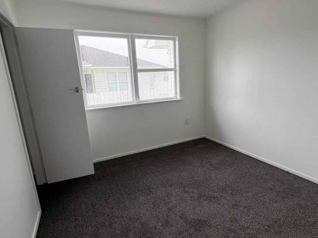 House for rent in Owhata, Oroua County