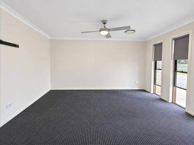 House for rent in Miles, Queensland