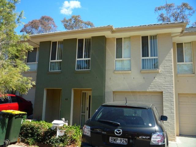 Townhouse for rent in Sydney, New South Wales