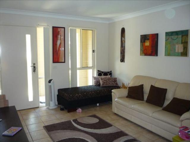 Townhouse for rent in Sydney, New South Wales