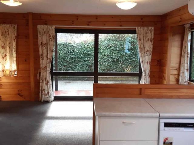 House for rent in Chaslands, Canterbury