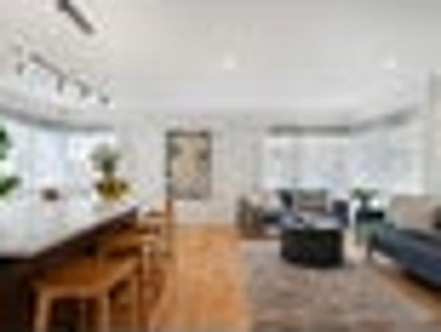 House for sale in Pakuranga Heights, Howick