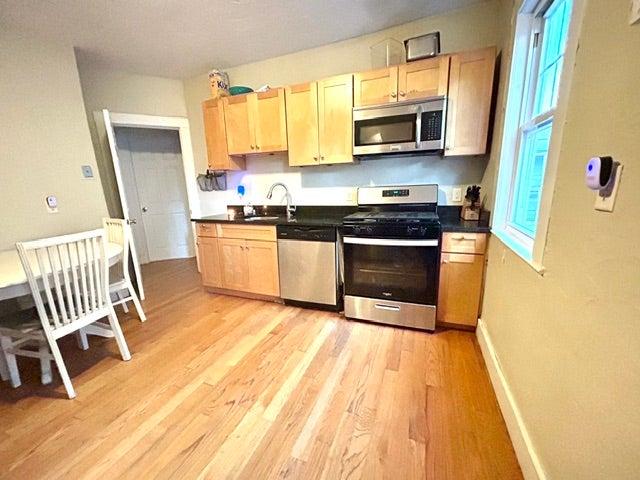 Room for rent in Dorchester, Boston