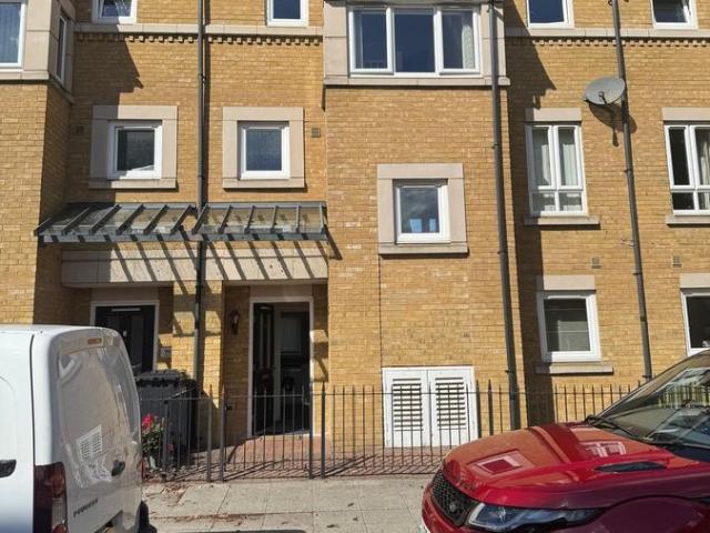 Apartment for rent in Hampton Hargate, Peterborough