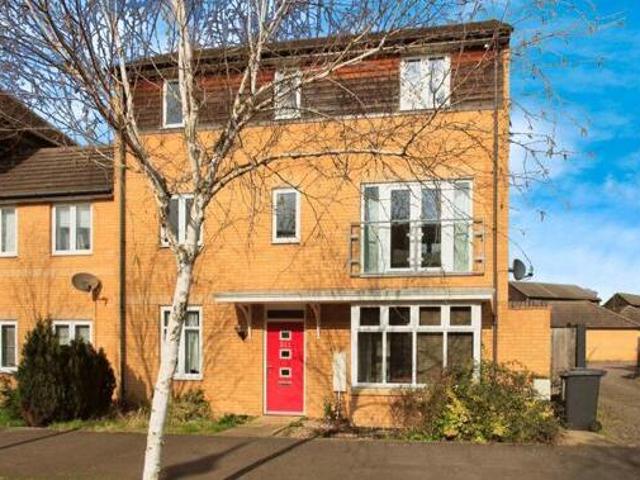 House for sale in Hampton Green, Cambridgeshire