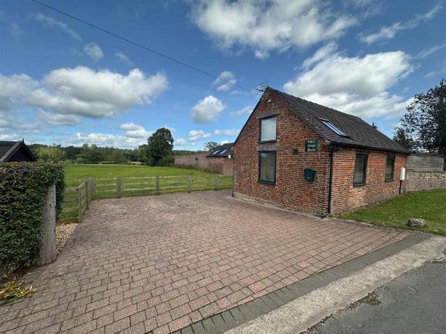 House for rent in Compton, Derbyshire Dales
