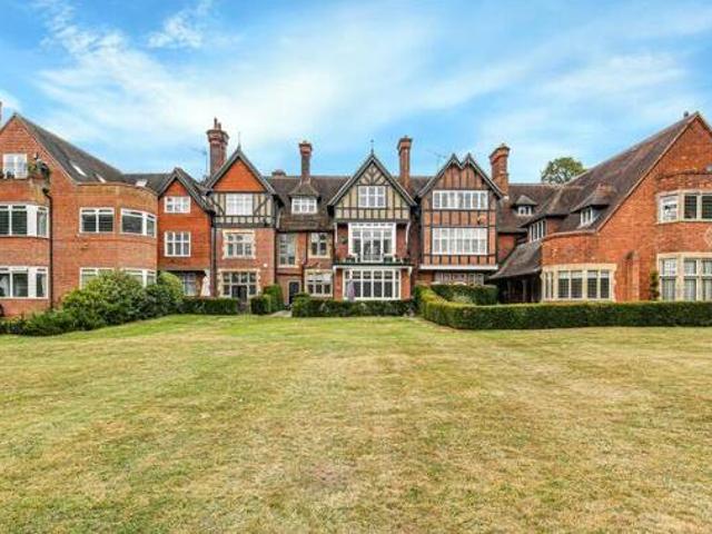 House for sale in The Butts, Kent