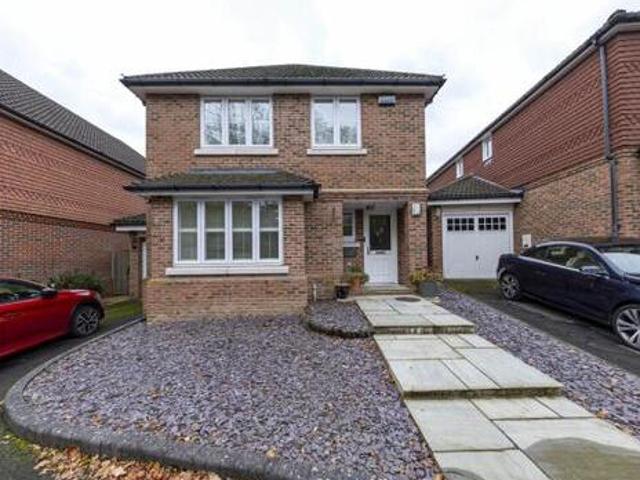 House for sale in The Butts, Kent