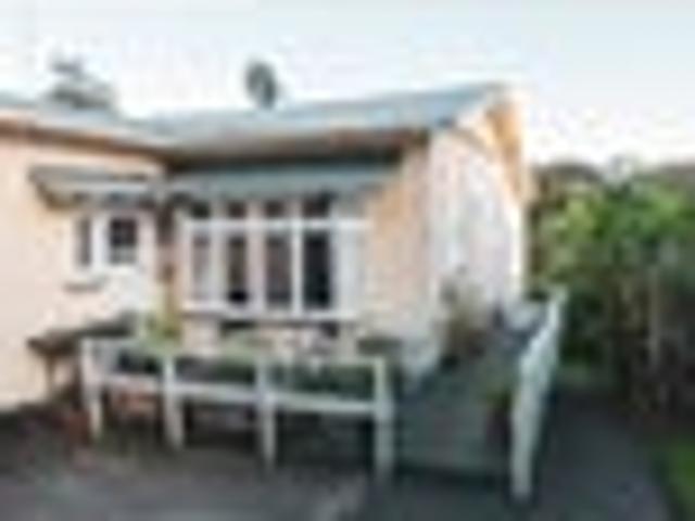 House for sale in Balmoral