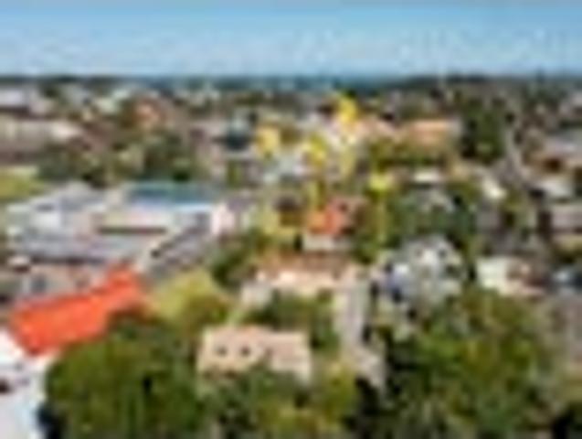 House for sale in Blockhouse Bay