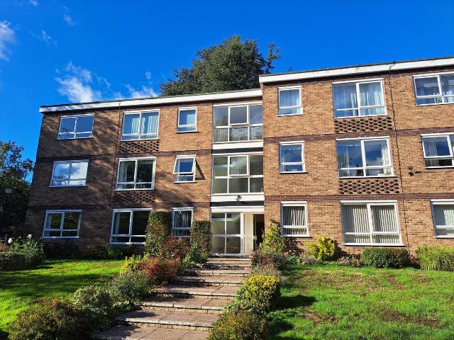 Apartment for rent in Four Oaks, Birmingham