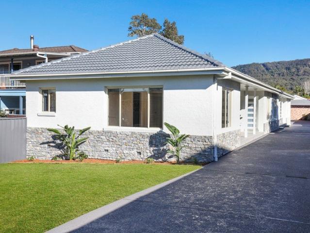 Flat for sale in Wollongong West, New South Wales