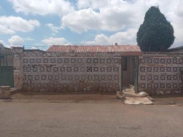 House for sale in Soweto, Gauteng