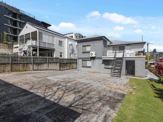 Flat for sale in Toombul, Queensland