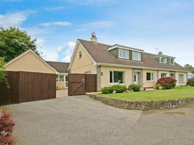 House for sale in Newquay, Cornwall