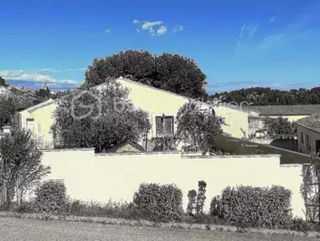 Maison vente à Nîmes, Fournès