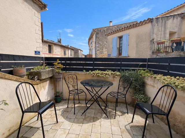 Maison vente à Nîmes, Fournès