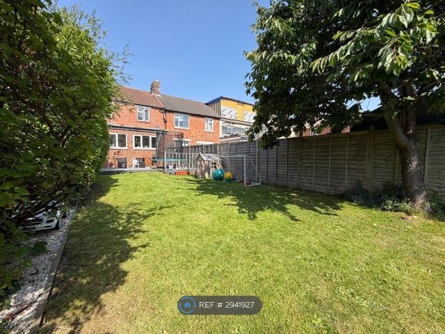 House for rent in Warblington, Spring Vale
